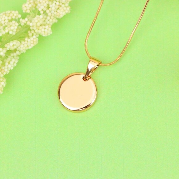 "Minimalist Round Rose Gold Pendant for Everyday Layering Style, XPPT1536 - Picture 3 of 13